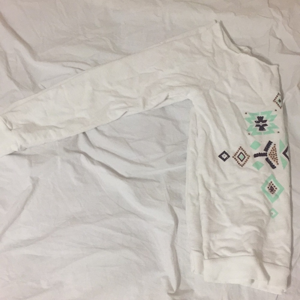 Sweatshirt/pull over - Picture 2 of 2